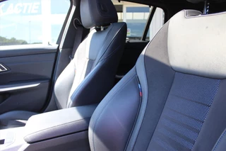 BMW 3 Serie BMW 3-Serie Touring (g21) 330e 292pk Aut Hybrid M-Sport Business Edition Plus | PanoramaDak | Trekhaak wegklapbaar | 360° Camera  | Nwpr €72.000,- | - afbeelding nr 5