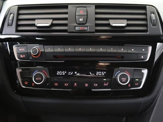 BMW 3 Serie BMW 3-serie 320i M Sport | Sportstoelen | Alcantara |  Full LED | Navigatie | Climate control | Bluetooth | Parkeerhulp | Cruise control - afbeelding nr 13