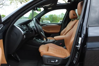 BMW X3 BMW X3 xDrive30i High Exe. M Sport / Trekhaak / Panoramadak / 360Camera / Head-up / Keyless / 20'' / Leder / Navigatie / ACC / Dodehoek / DAB / Stoelverwarming - afbeelding nr 10