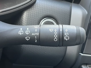 Mitsubishi Colt Mitsubishi Colt 1.0T MT First Edition | Stoelverwarming | Cruise Control | Apple - afbeelding nr 10