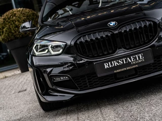BMW 1 Serie BMW 1-serie 120i|PANO|H&K|M-PAKKET|KUIPSTOELEN|CAMERA|19'' - afbeelding nr 34