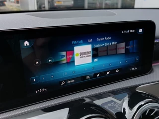Mercedes-Benz A-Klasse Mercedes-Benz A-Klasse 250e Plug-In Hybrid Luxury Line | Origineel NL | Navi | Apple Carplay+Android Auto | Clima | Cruise | Stoelverwarming | Pdc V+A+Assist+Camera | Privacy Glass | 17''lm - afbeelding nr 14