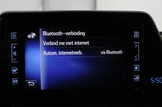 Toyota C-HR Toyota C-HR 1.8 Hybrid Dynamic | Stoel & stuurverwarming |  Adaptive cruise | Camera | Navigatie | Climate control | Keyless - afbeelding nr 26