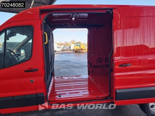 Ford Transit Ford Transit 165pk Automaat Limited Dubbele schuifdeur L3H2 ACC 360camera Navi CarPlay Xenon Camera 11m3 Airco - afbeelding nr 3