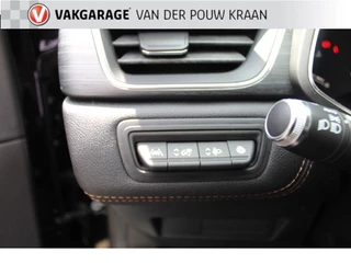 Renault Captur Renault Captur 1.3 TCe Initiale Paris Leder / Trekhaak - afbeelding nr 25