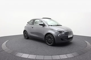 Fiat 500e Fiat 500e Cabrio La Prima 42kWh | ACC | Winterpack | JBL | Camera | CarPlay - afbeelding nr 12