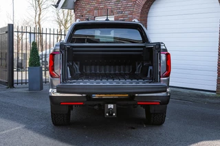 Volkswagen Amarok Volkswagen Amarok 3.0 TDI V6 240PK 4-Motion Aventura IQ LED | Side Steps | Elek Rolkoffer | 2-zits. | Trekhaak | - afbeelding nr 26