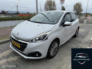 Peugeot 208 - 25411634-0