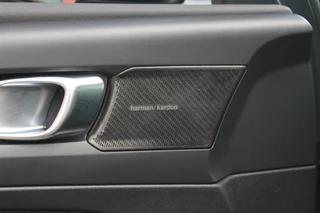 Volvo XC40 Volvo XC40 T5 Recharge R-Design | Black Edition | Leder | Parkeercamera | Stoelverwarming | Pilot Assist | Keyless - afbeelding nr 34