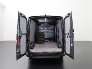 Volkswagen Crafter | Navigatie | Camera | Airco | Cruise | Betimmering - afbeelding nr 4