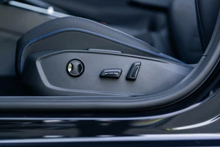 Volkswagen Golf Volkswagen Golf 2.0 TSI R 4Motion Performance Akrapovic HUD - afbeelding nr 35