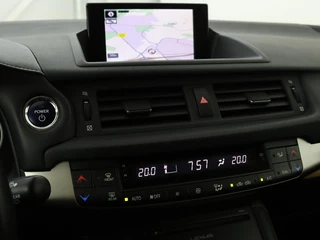 Lexus CT Lexus CT 200h 25th Edition | Stoelverwarming | Navigatie |  Parkeerhulp | Climate control | Camera | Cruise control | Sportstoelen | Bluetooth - afbeelding nr 14
