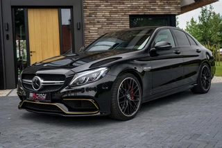 Mercedes-Benz C-Klasse Mercedes-Benz C-Klasse C63 AMG Edition1 One-of-500 - afbeelding nr 25