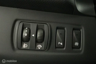 Renault Clio Renault Clio 0.9 TCe ECO Night&Day | Airco | Cruise | Navi | Trekhaak | NL Auto | DEALER-STAAT - afbeelding nr 32