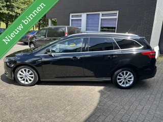 Ford Focus Ford Focus Wagon 1.0 Titanium - afbeelding nr 8