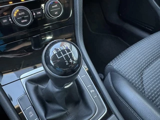 Volkswagen Golf Volkswagen Golf 1.4 TSI Highline 122 pk Xenon 18inch Leder Massage Navi Cruise Garantie - afbeelding nr 13