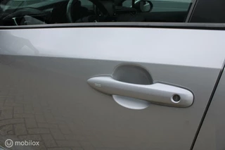 Toyota Corolla Touring Sports Toyota Corolla Touring Sports 1.8 Hybrid Business Plus 1e Eigenaar NL Auto. - afbeelding nr 23