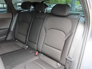 Hyundai i30 Hyundai i30 1.4 T-GDI Aut. Ecc Cruise Navi Trekhaak Pdc 2018 - afbeelding nr 15