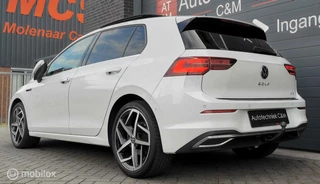 Volkswagen Golf Volkswagen Golf 1.5 eTSI STYLE 150PK/DSG/ACC/NAV/CAMERA/PANO - afbeelding nr 39
