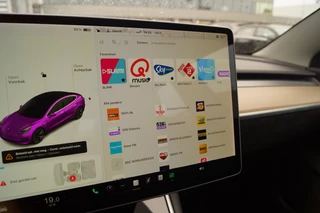 Tesla Model 3 - afbeelding nr 15