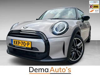 MINI 3-deurs 1.5 Cooper Camden Edition 136PK 17''DAB/ NAVI/CRUISE/ECC/PDC/CARPLAY/SPORTSTOELEN///
