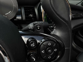 MINI Cooper S Cabrio Mini Cooper S 2.0 Automaat-7 Cabrio Sidewalk Edition - afbeelding nr 27