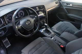 Volkswagen Golf Volkswagen Golf 1.4 TSI Highl Busi R-line | ACC | Camera | Stoel VW | Carplay - afbeelding nr 3