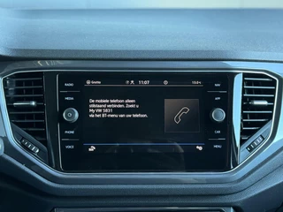 Volkswagen T-Roc Volkswagen T-Roc 1.5 TSI Sport AFN. HAAK*CAMERA*LED*VIRTUAL*ACC - afbeelding nr 11