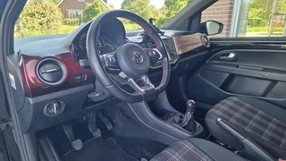 Volkswagen up! Volkswagen up! 1.0 TSI GTI, Stoelverwarming, Camera, NL Auto! - afbeelding nr 14