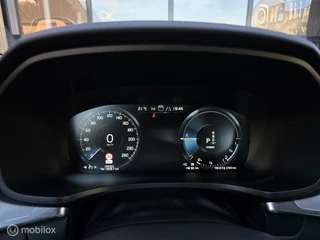 Volvo V60 VOLVO V60 2.0 T6 TWIN ENGINE AWD 342 PK CARPLAY STANDKACHEL - afbeelding nr 14