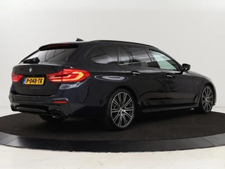 BMW 5 Serie BMW 5-serie 520d xDrive M-Sport | Leder | Sportstoelen |  Camera | Full LED | Trekhaak | Keyless | Navigatie | Sfeerverlichting | Climate control - afbeelding nr 32
