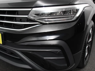 Volkswagen Tiguan Allspace Volkswagen Tiguan Allspace 1.5 TSI DSG7 MOVE DEMO 7-Persoons Trekhaak Navigatie Apple Carplay/Android Auto Camera Parkeersensoren Adaptive Cruise Control  Winterpack Full LED Climate Control - afbeelding nr 28