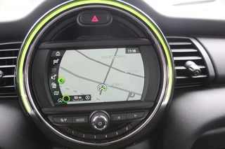 MINI One MINI One Mini 1.5 102PK Navigatie / Airco / Cruise control - afbeelding nr 11