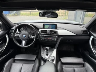 BMW 3 Serie BMW 320i Touring AUT M-Sport Stoelvw Pano NaviProf Trekhaak - afbeelding nr 13