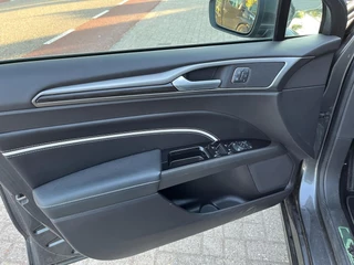 Ford Mondeo Ford Mondeo Wagon 2.0 IVCT HEV Vignale EXPORT Licht hagelschaden - afbeelding nr 9
