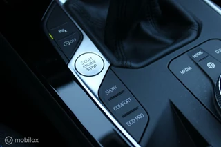 BMW 1 Serie BMW 1-serie 118i M Sport High Executive, Sportstoelen, Carplay, Pdc voor + achter, Stoelverwarming, Cruise, Clima. - afbeelding nr 20
