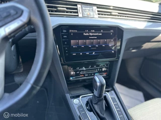 Volkswagen Passat Volkswagen Passat VARIANT 1.4 TSI GTE PHEV | HUD | Digitaal | PDC | Camera - afbeelding nr 20
