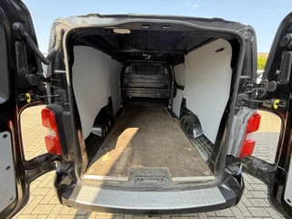 Opel Vivaro Opel Vivaro 2.0 CDTI 150PK EURO6 L3H1 Achteruitrijcamera/Trekhaak/navigatie systeem/cruise control - afbeelding nr 11
