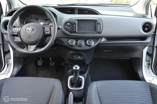 Toyota Yaris Toyota Yaris 1.0 VVT-i Comfort|72.782km|Laneassist|2020 - afbeelding nr 19