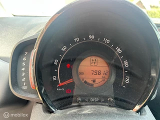 Toyota Aygo Toyota Aygo 1.0 VVT-i x-play Automaat Automaat Camera apple carplay - afbeelding nr 10