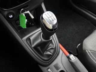 Renault Clio Renault Clio Estate TCe 90PK Life / Pack Essentiel - afbeelding nr 9