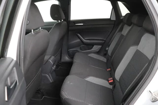 Volkswagen Polo Volkswagen Polo 1.5 TSI R Line | 150pk | Panoramadak | Full LED |  Carplay | Adaptive cruise | Park Assist | Climate control | Navigatie | Sportstoelen - afbeelding nr 7