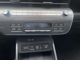Hyundai Kona Hyundai Kona Electric Premium 65.4 kWh - afbeelding nr 15