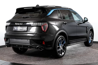 Lynk & Co 01 | 360 Camera | 7.4 kWh Boordlader | S/K-panodak | Adapt. Cruise | Memory | Elek. klep | LM 20