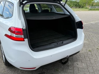 Peugeot 308 Peugeot 308 SW 1.2 PureTech 110PK Executive - Blanc - Panorama - Compleet onderhouden - afbeelding nr 27