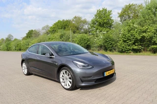 Tesla Model 3 Tesla Model 3 Long Range AWD 75 kWh autopilot dual motor leder panodak dab memory seats stoelverwaming v+a - afbeelding nr 2