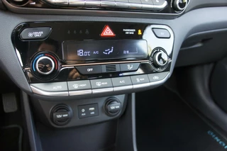 Hyundai IONIQ Hyundai IONIQ Comfort EV ACC|Camera|CarPlay|Navi|PrivacyGlas - afbeelding nr 11