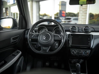 Suzuki Swift Suzuki Swift 1.2 Select | Sport | Navi & Apple Carplay/Android Auto | 16