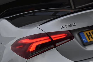 Mercedes-Benz A-Klasse Mercedes-Benz A-klasse 250 4MATIC AMG Pano 360 Lane ACC BM Ambiance - afbeelding nr 15