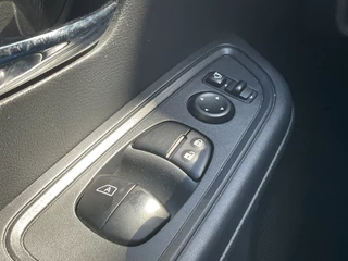 Nissan Micra Nissan Micra 0.9 IG-T N-Connecta Nav Clima Cruise Lane-Assist Zuinig NAP! - afbeelding nr 10